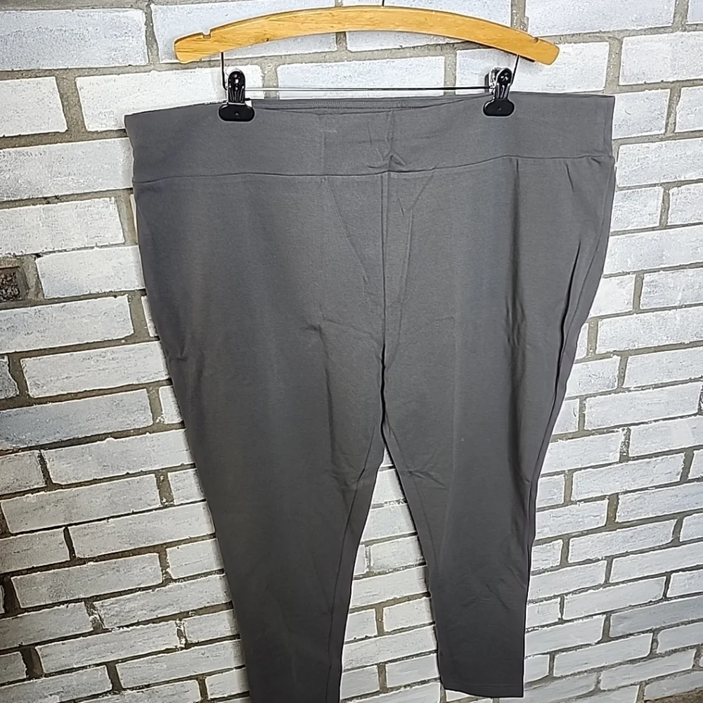 New Terra & Sky Women's High-Waisted Ankle Length Legging Plus Size 4X Grey - Picture 3 of 12